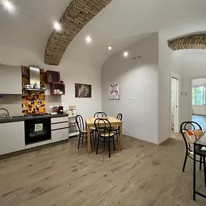 Appartamento La Casa Dei Papi 71, Roma