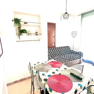 Apartment Mia House, Rom