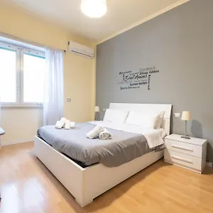 Apartment Le Piazze Di Sweet, Rom