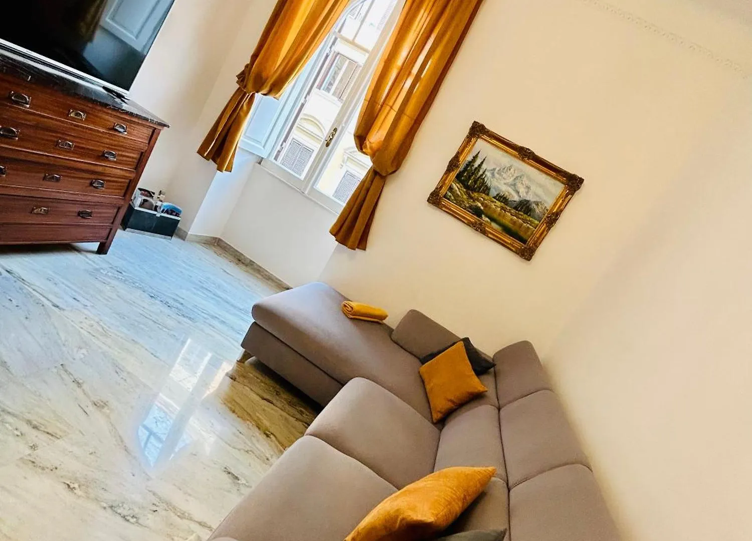 Prati Di Borgo Apartment Rome